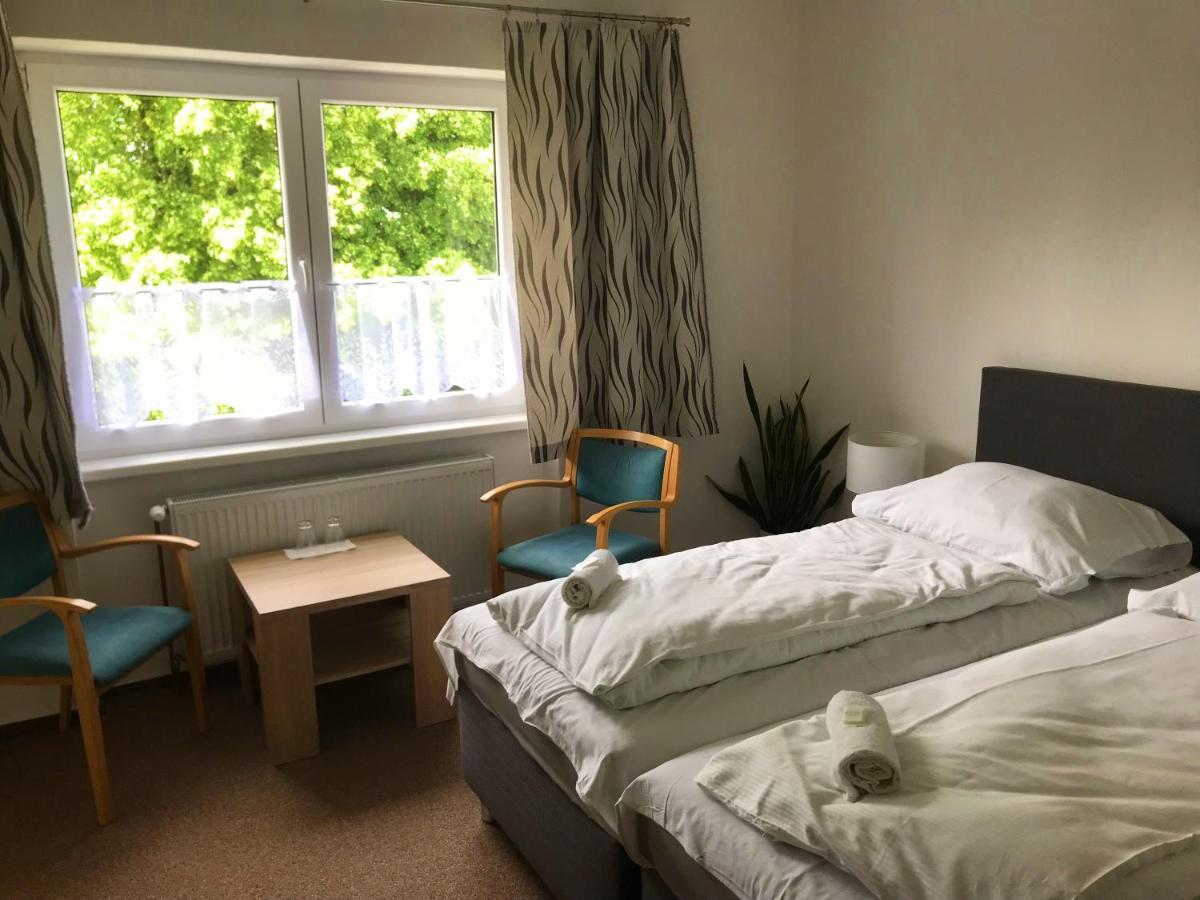 Strasice  Pension Berten Strasice מראה חיצוני תמונה